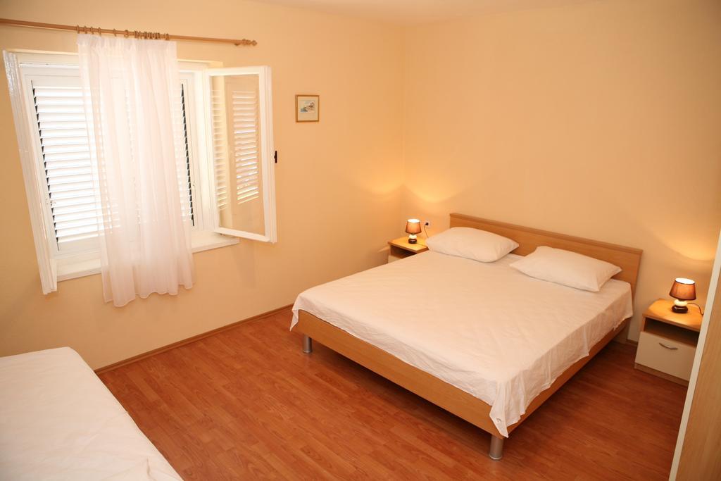 Apartments Radic Трогир Номер фото